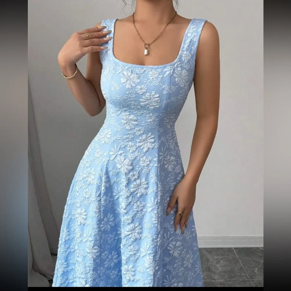 Boho Floral Jacquard square neck cami Dress - Picture 3 of 6